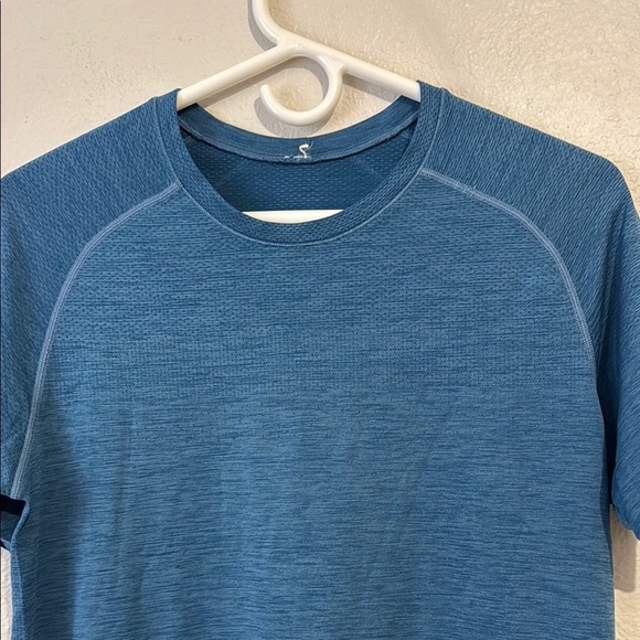 Lululemon Mens Large Metal Vent Tech Blue Short Sleeve T-Shir - Picture 2 of 6